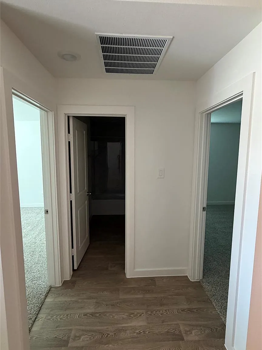 4 bed, 2.0 bath, 1796 sqft, $2,450 — Photo 3