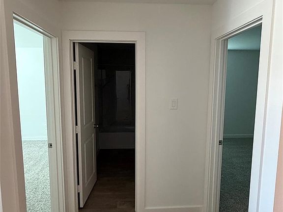 3rd image of 6332 Ambrose Peak Ln