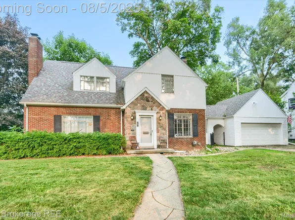 701 Kensington Ave, Flint, MI 48503