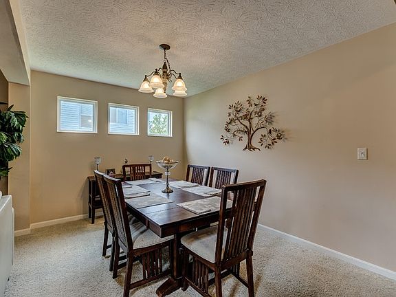 5th image of 1108 Summerlake Dr