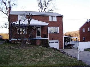 2514 Poinsettia Dr, White Oak, PA 15131