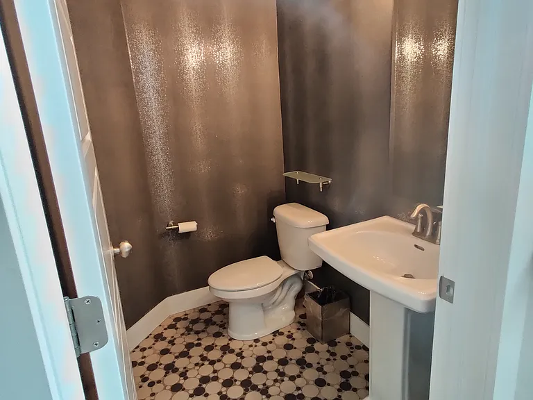 13287 N Alexis Dr — Photo 9