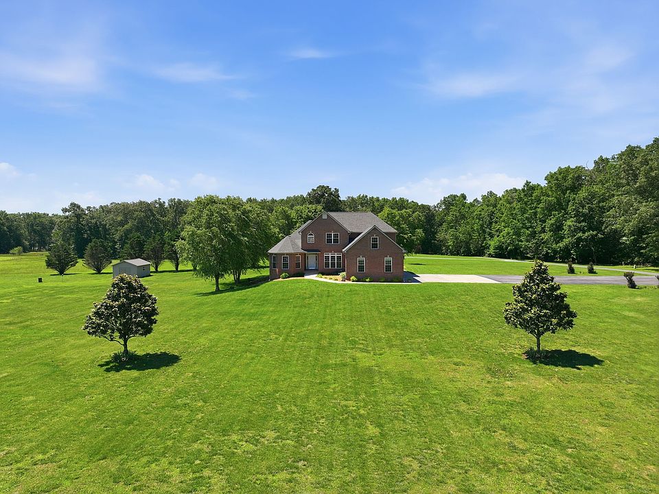 1st image of 180 Gilliam Ln