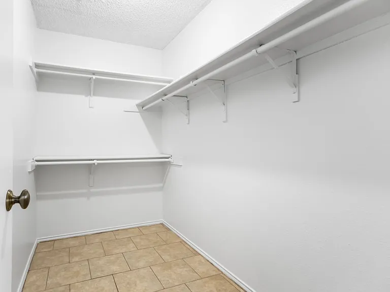 8430 Cranberry Hl — Photo 18