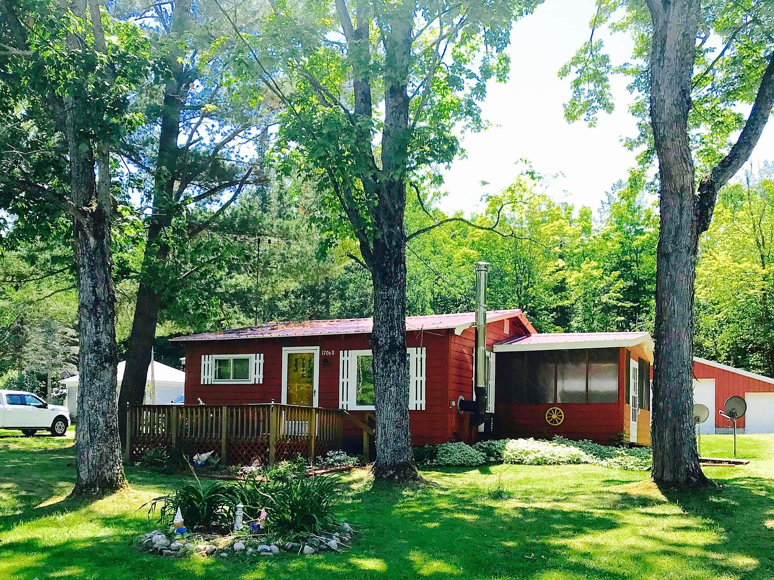 17068 S Scenic Dr, Barbeau, MI 49710 Zillow