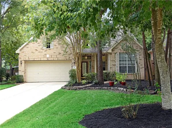 74 Shannon Green Ct, Conroe, TX 77384