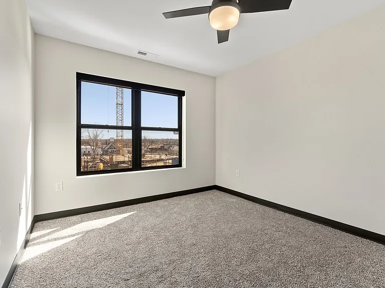 275 Lofts at Kingston Yard — Photo 11