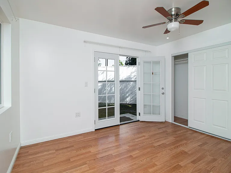 5342 Emporia Ave #A — Photo 9