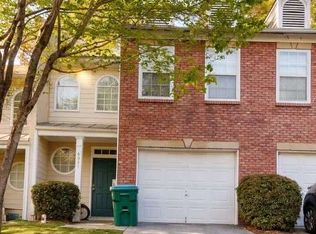 6031 Grovegate Ln, Tucker, GA 30084