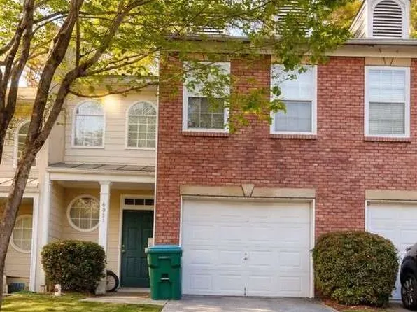 6031 Grovegate Ln, Tucker, GA 30084
