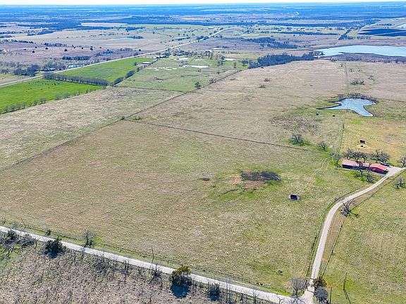 2nd image of 2355 NW County Road 2040
