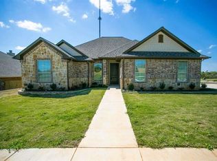 317 Bois D Arc Dr, Bullard, TX 75757