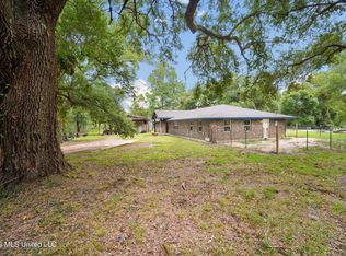 2188 Salem Campground Rd, Lucedale, MS 39452