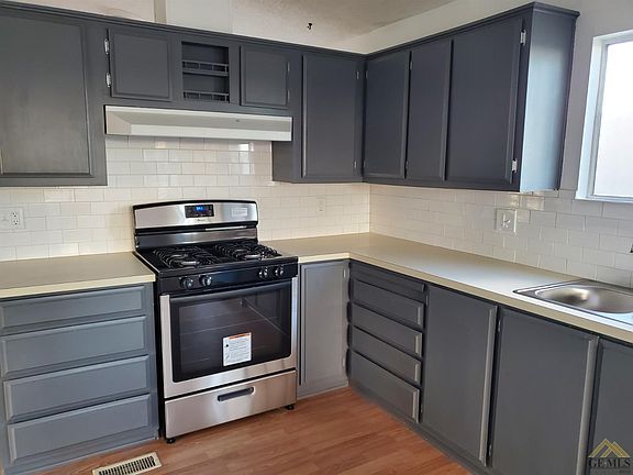 4th image of 21732 Wisteria St