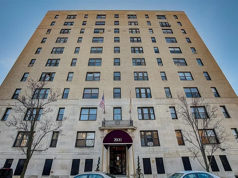 2600 Kennedy Blvd #8L — Photo 22