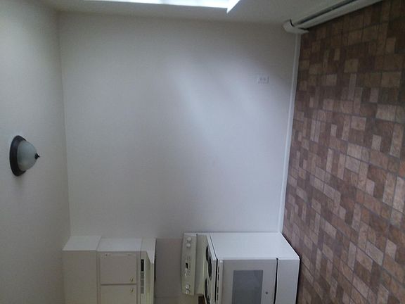 3rd image of 45 Kenwood Dr APT 5