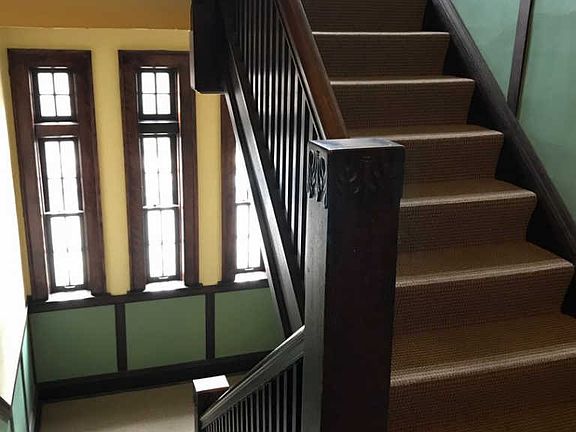 3rd image of 6805 N Greenview Ave #2