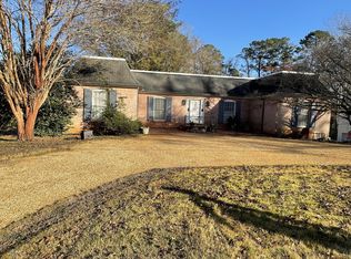 420 Gordon Cir, Lagrange, GA 30240