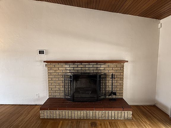 5th image of 3213 San Pedro Dr NE #1