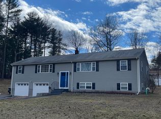 73 N Main St APT 3, Salem, NH 03079