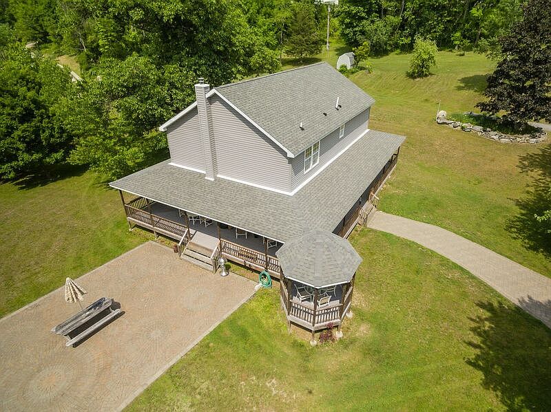 1st image of 7 Townsend Rd
