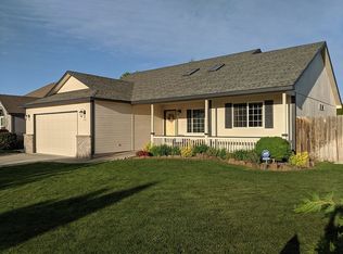 102 S Young St, Kennewick, WA 99336