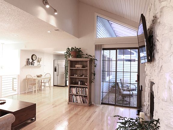 5th image of 12450 E Pacific Cir Unit D