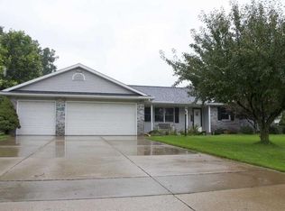 26809 Sweetwater Way, Elkhart, IN 46514