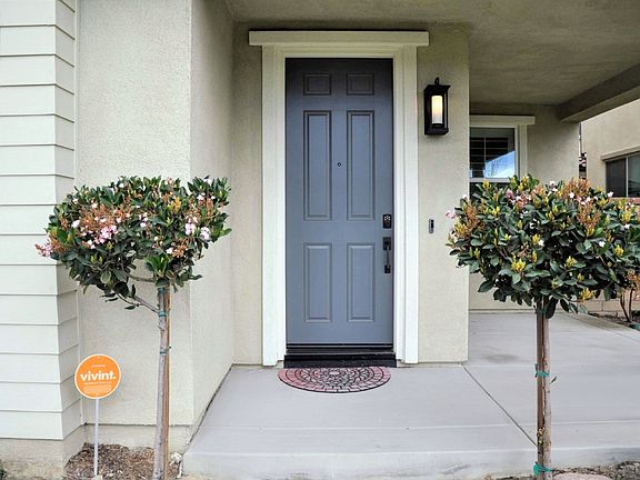 4th image of 3222 S New Haven Dr