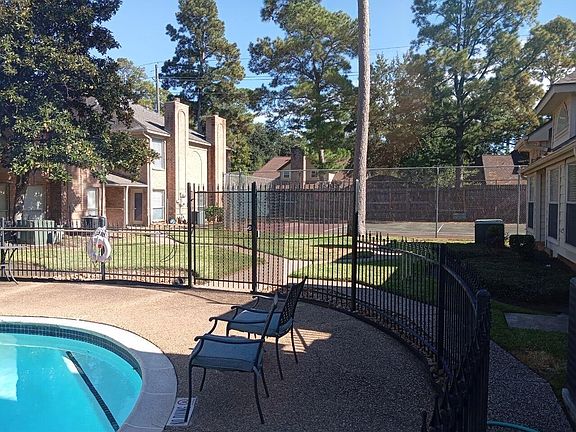 4th image of 5515 Strack Rd APT 116