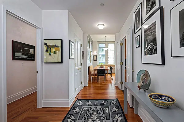 Sold by Stribling | media 3