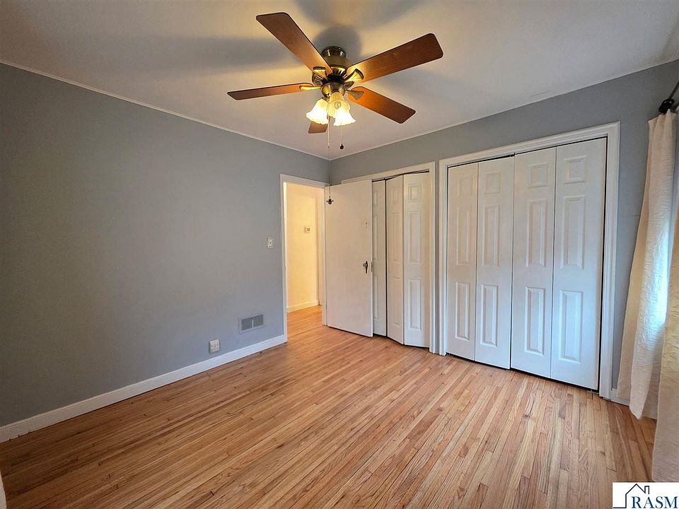 13th image of 304 N 8th St