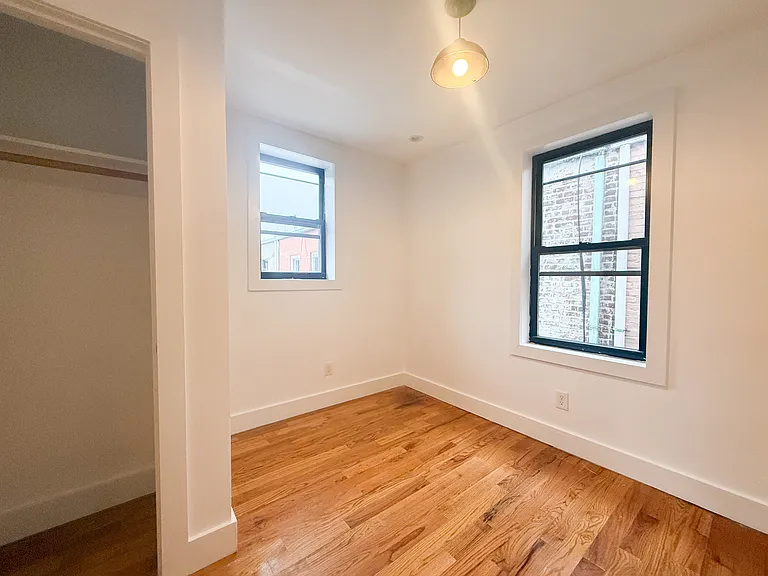 836 Rogers Ave #1 — Photo 7
