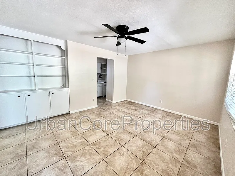 1 bed, 1.0 bath, 560 sqft, $1,495 — Photo 3