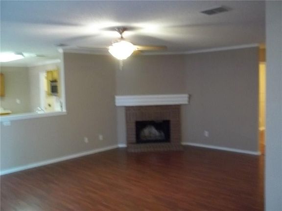3rd image of 1006 Bannack Dr