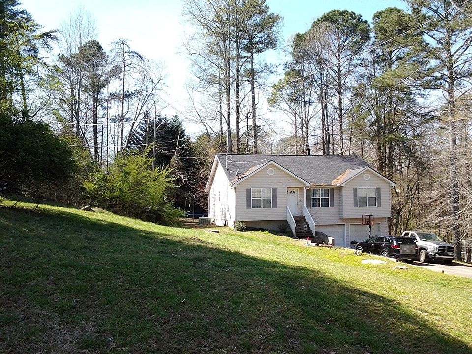 2nd image of 9640 Crestview Ter