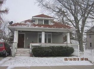 566 Columbia Ave, Elgin, IL 60120