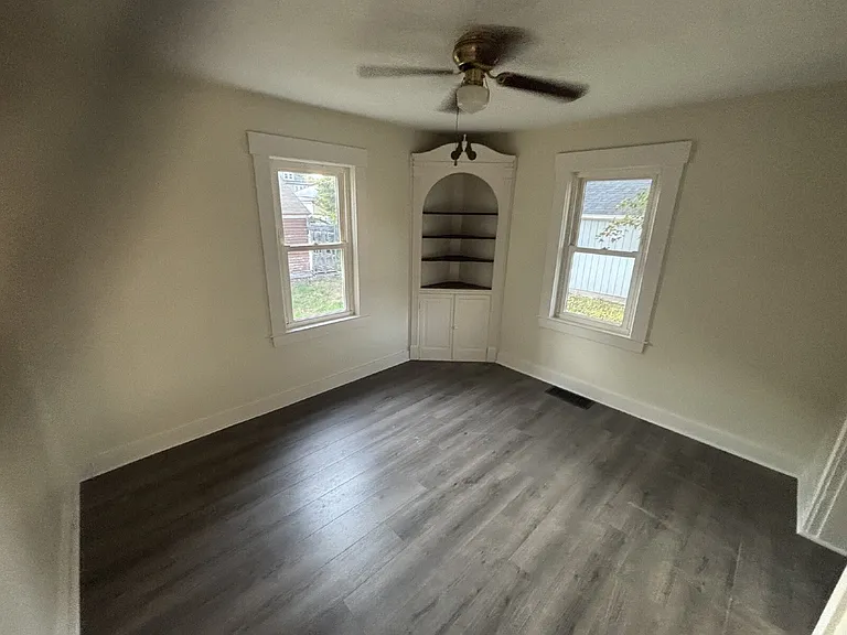 25 Ridgeway Ave — Photo 7