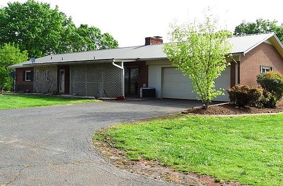 3rd image of 61 Mountain Vista Ct