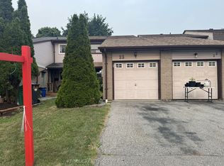 23 Scottsdale Ct, Brampton, ON L6W3R8