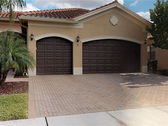 3rd image of 11552 Stonecreek Cir