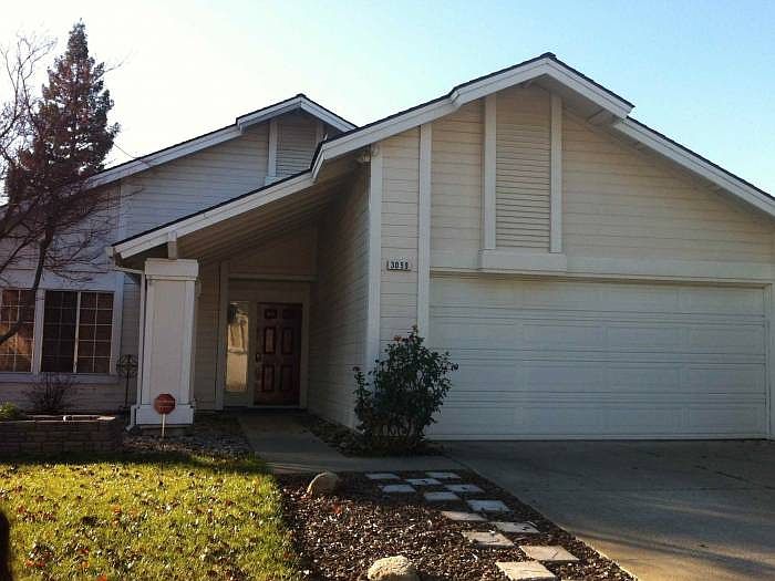 2 Car Garage