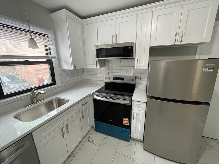 325 Fountain St #2B — Photo 9