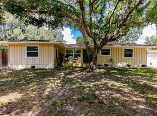 904 Hagle Park Rd, Bradenton, FL 34212