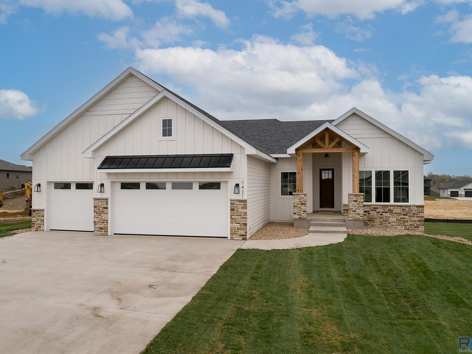 7421 E Twin Pines Ct Sioux Falls SD 57110 Zillow