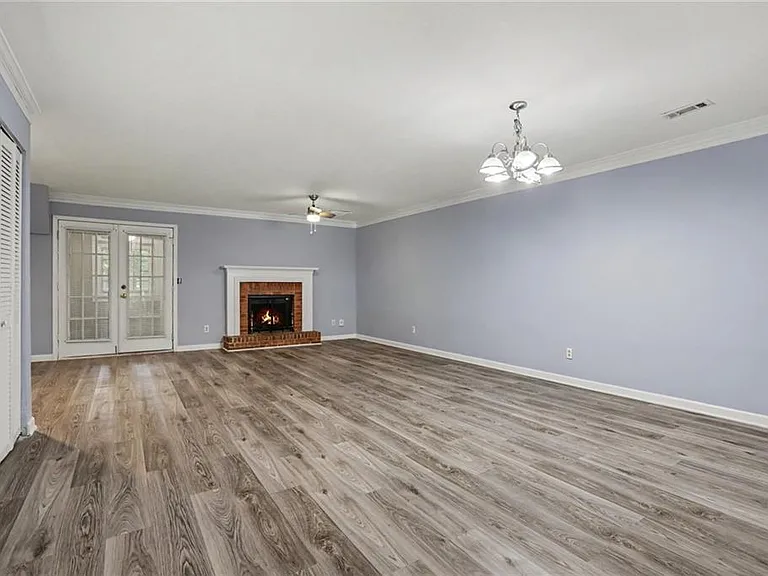 5582 Stonington Trace Pkwy — Photo 4