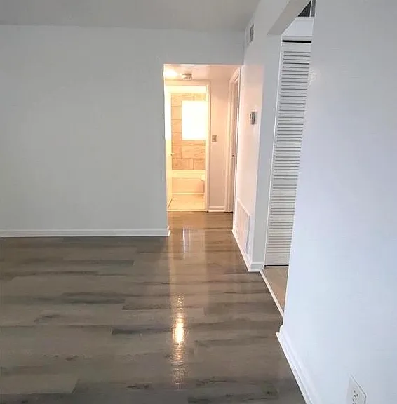 2731 Chase Ct — Photo 14