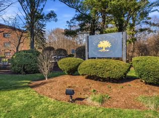 221 Oak St APT 14-34, Brockton, MA 02301