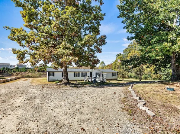 7670 Hickory Creek Dr #20, Denver, NC 28037