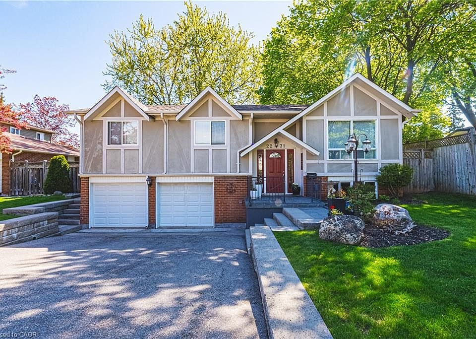 1st image of 2231 Sandringham Dr